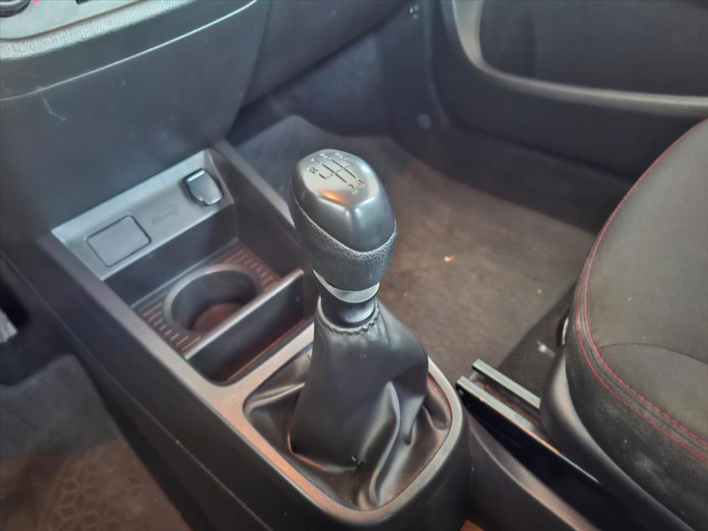 KWID 1.0 12V SCE FLEX ZEN MANUAL9