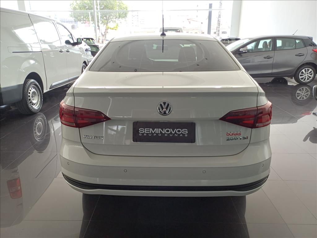 VIRTUS 1.0 200 TSI COMFORTLINE AUTOMÁTICO4