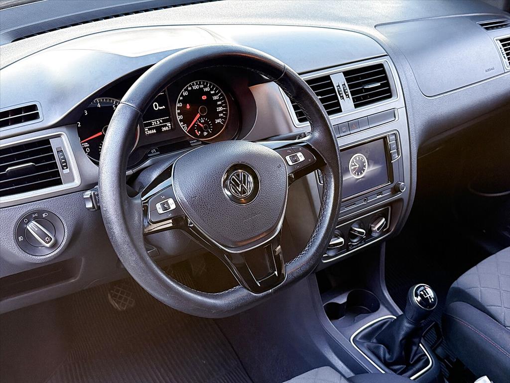 Volkswagen Fox - 1.6 MSI TOTAL FLEX XTREME 4P MANUAL