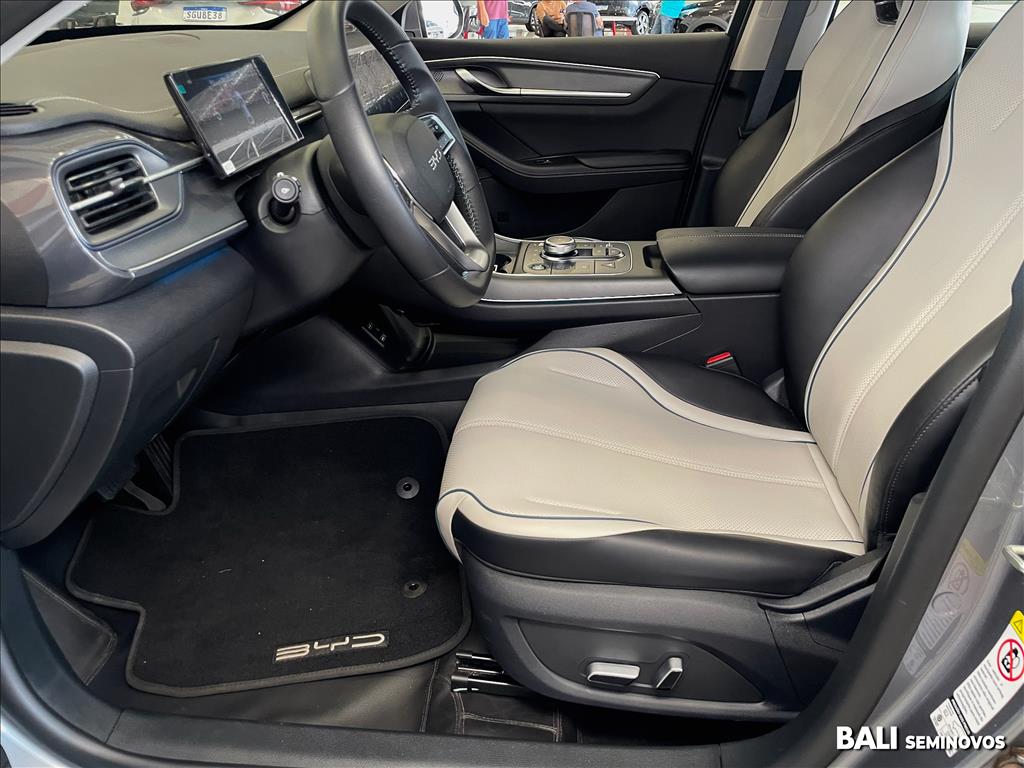 KING 1.5 DM-I PHEV GS AUTOMÁTICO11