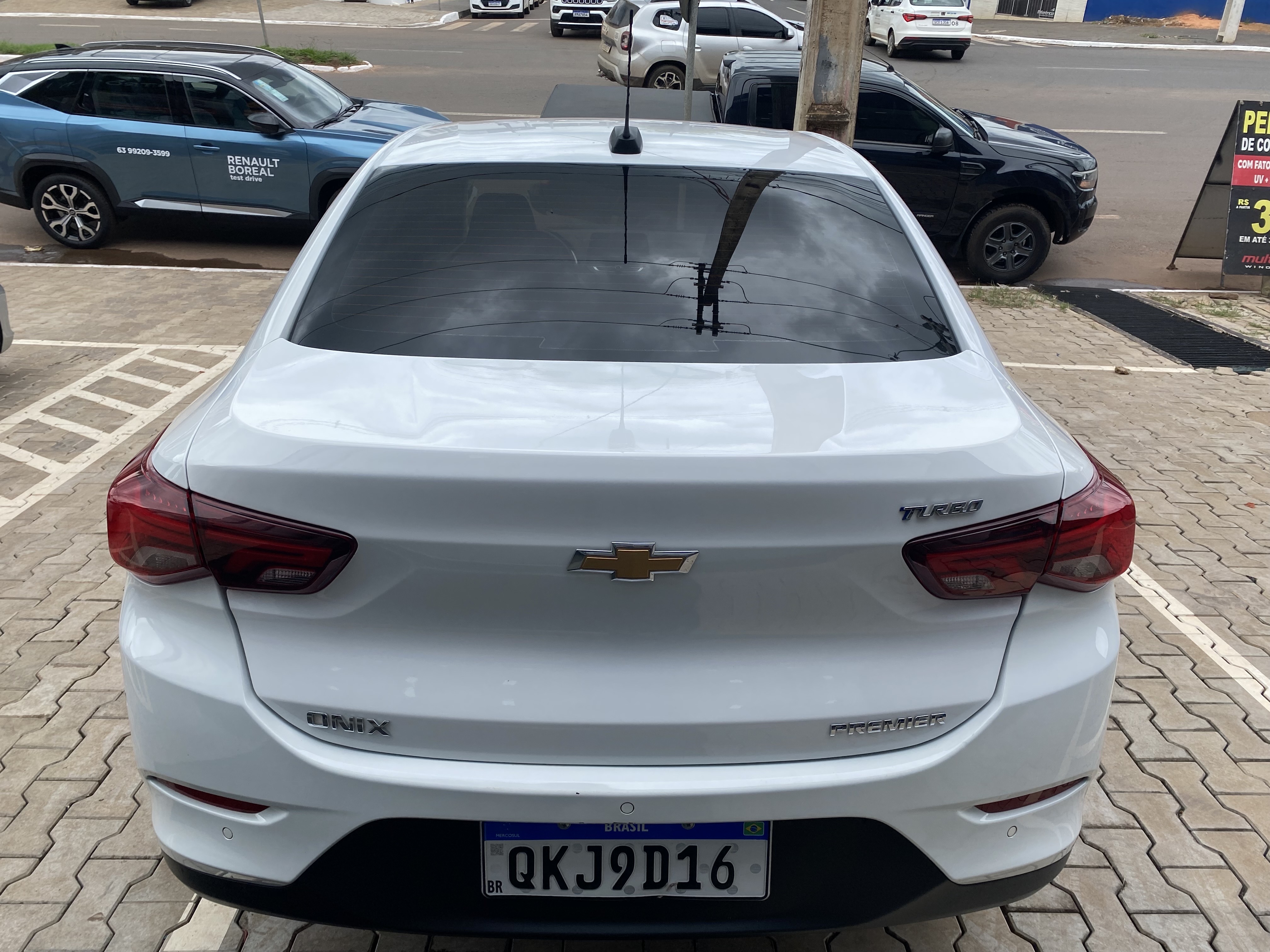 ONIX PLUS 1.0 TURBO FLEX PREMIER AUTOMÁTICO5