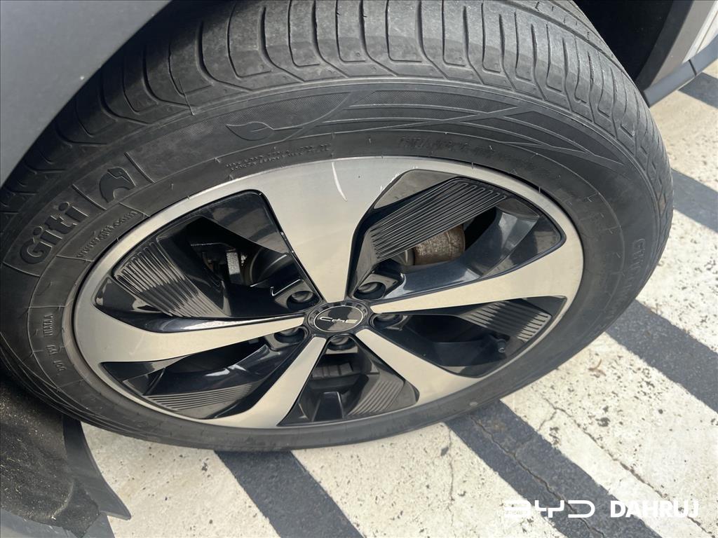 SONG PLUS 1.5 DM-I HÍBRIDO AUTOMÁTICO3