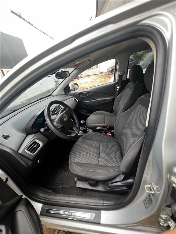 ONIX 1.0 MPFI LT 8V FLEX 4P MANUAL8