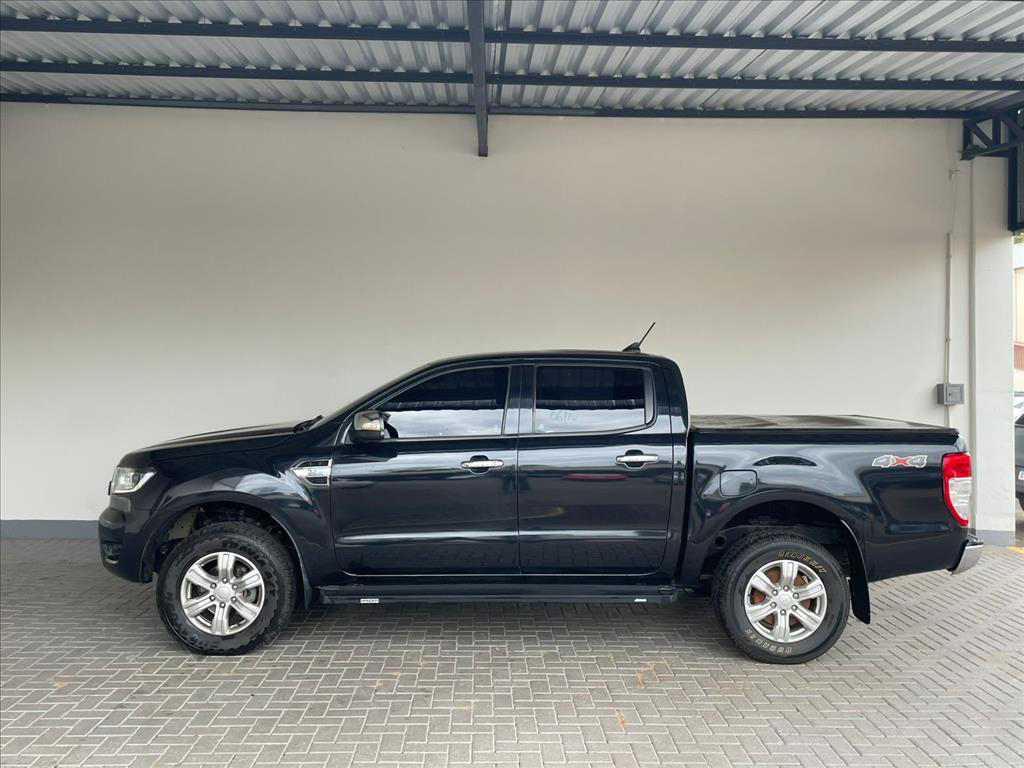RANGER 3.2 XLT 4X4 CD 20V DIESEL 4P AUTOMÁTICO1