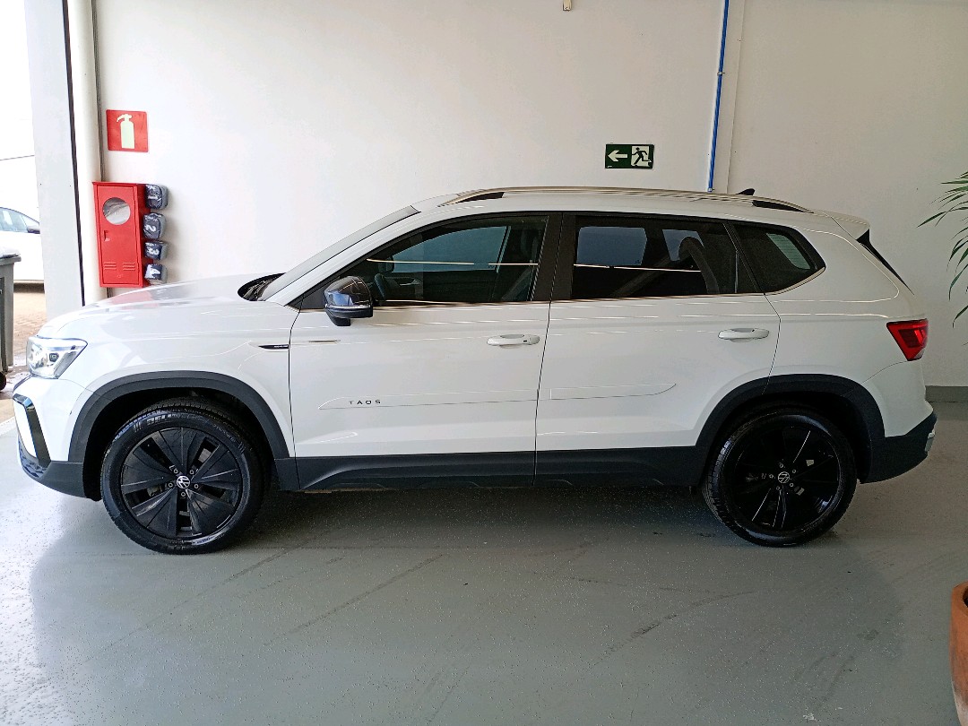 TAOS 1.4 250 TSI TOTAL FLEX HIGHLINE AUTOMÁTICO4