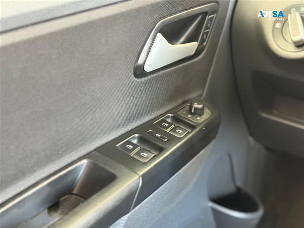 VOLKSWAGEN FOX 1.6 MSI TOTAL FLEX XTREME 4P MANUAL