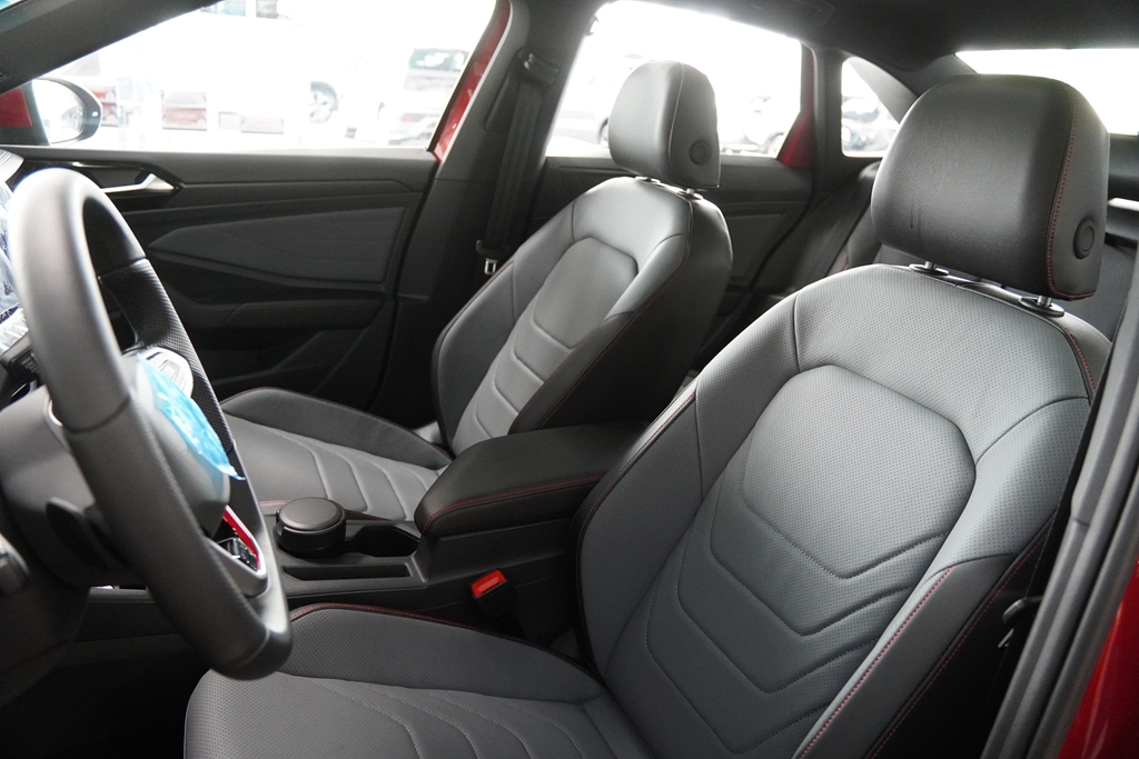 JETTA 2.0 350 TSI GASOLINA GLI DSG7