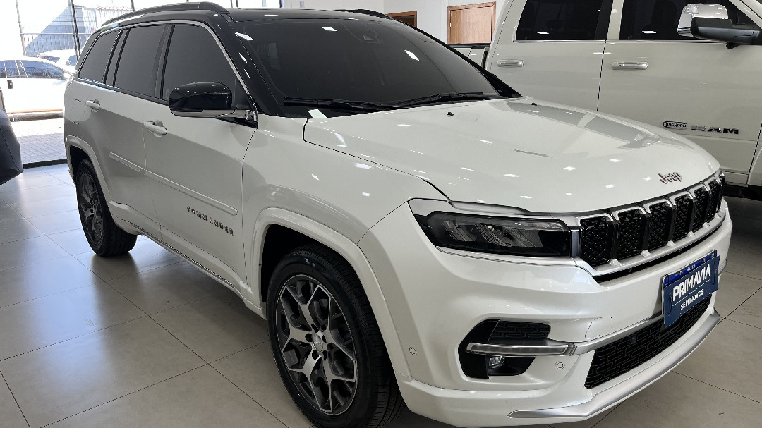 COMMANDER 1.3 T270 TURBO FLEX OVERLAND AT6