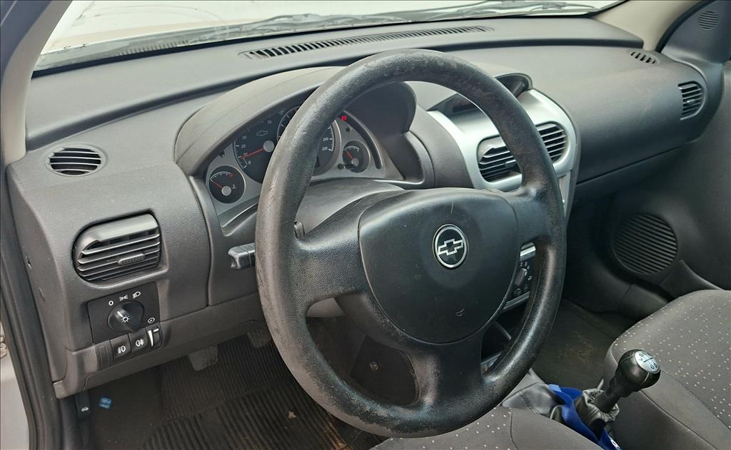 CORSA 1.4 MPFI PREMIUM SEDAN 8V FLEX 4P MANUAL