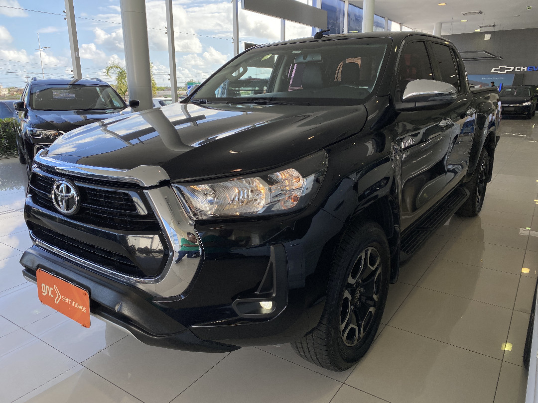 TOYOTA HILUX 2.7 VVT-i FLEX CD SRV 4X4 AUTOMÁTICO