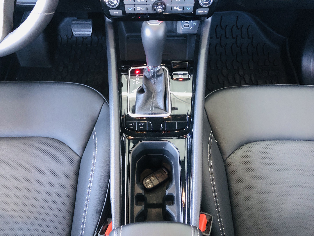 COMPASS 1.3 T270 TURBO FLEX LONGITUDE AT6