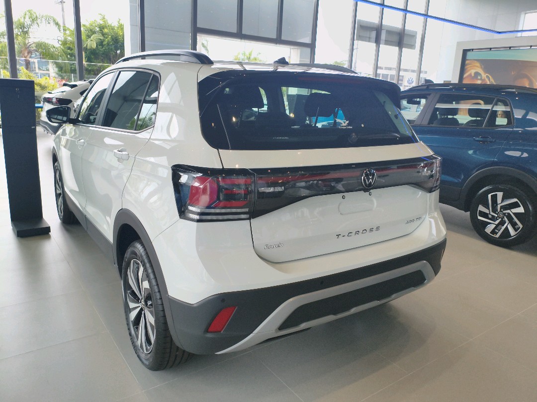 T-CROSS 1.0 200 TSI TOTAL FLEX AUTOMÁTICO5
