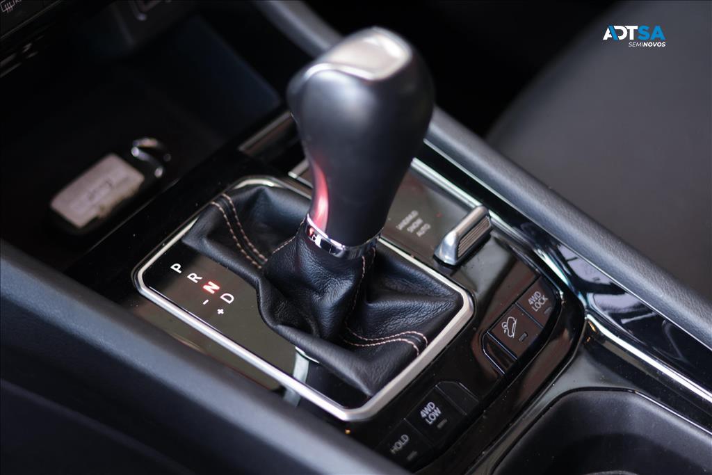 JEEP COMPASS 2.0 TD350 TURBO DIESEL LIMITED AT9