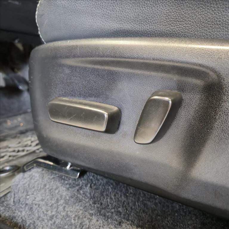 HILUX 2.8 D-4D TURBO DIESEL CD SRV 4X4 AUTOMÁTICO14