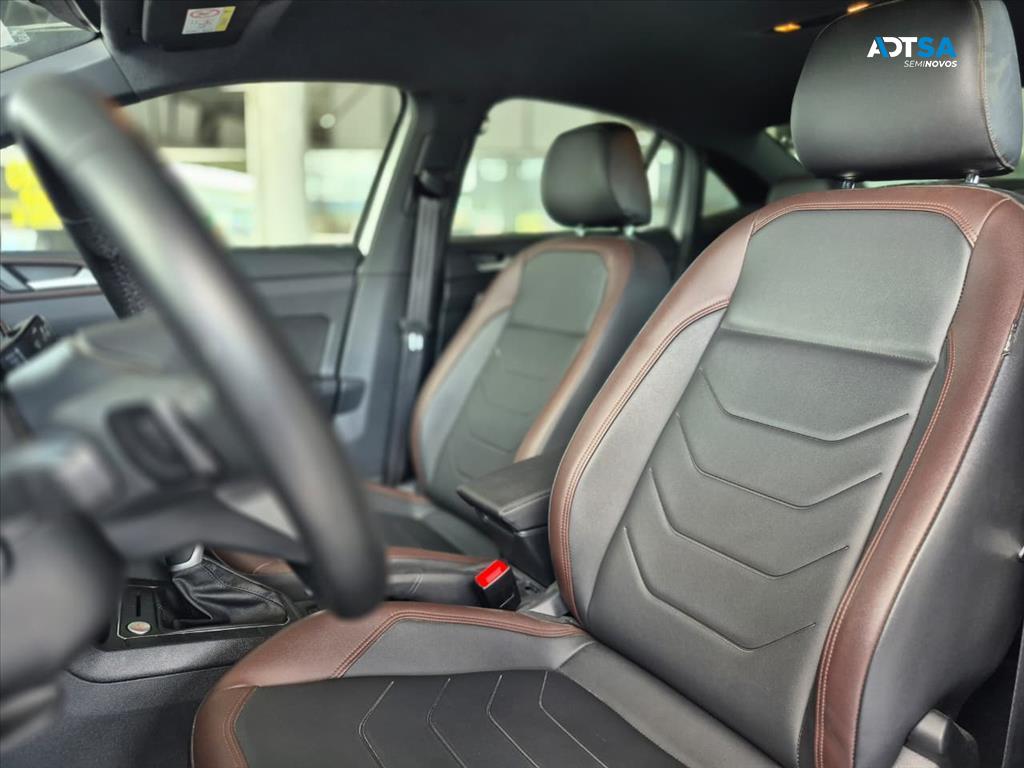 VOLKSWAGEN VIRTUS 1.0 200 TSI HIGHLINE AUTOMÁTICO