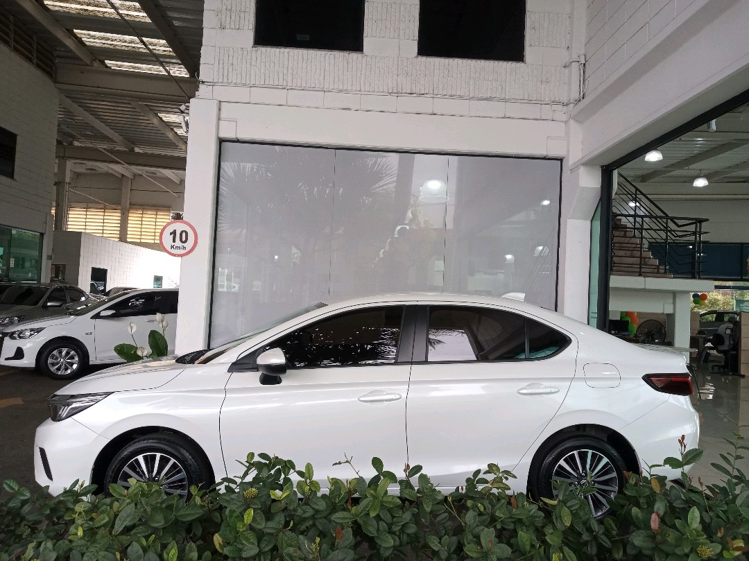 CITY 1.5 i-VTEC FLEX LX CVT11
