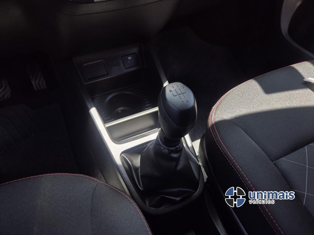 RENAULT KWID 1.0 12V SCE FLEX ZEN MANUAL — foto 12