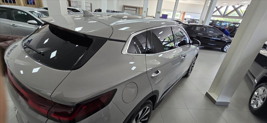 SONG PLUS 1.5 DM-I HÍBRIDO AUTOMÁTICO5