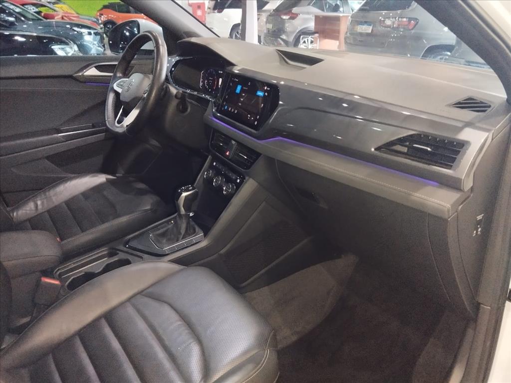 TAOS 1.4 250 TSI TOTAL FLEX HIGHLINE AUTOMÁTICO12