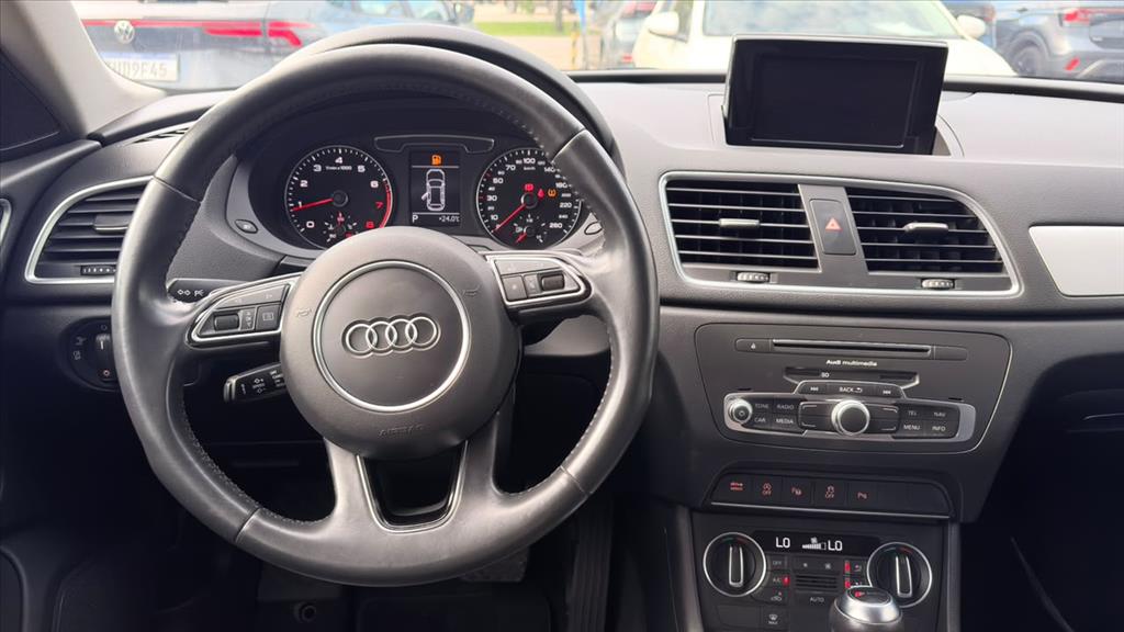 Q3 1.4 TFSI AMBIENTE FLEX 4P S TRONIC9