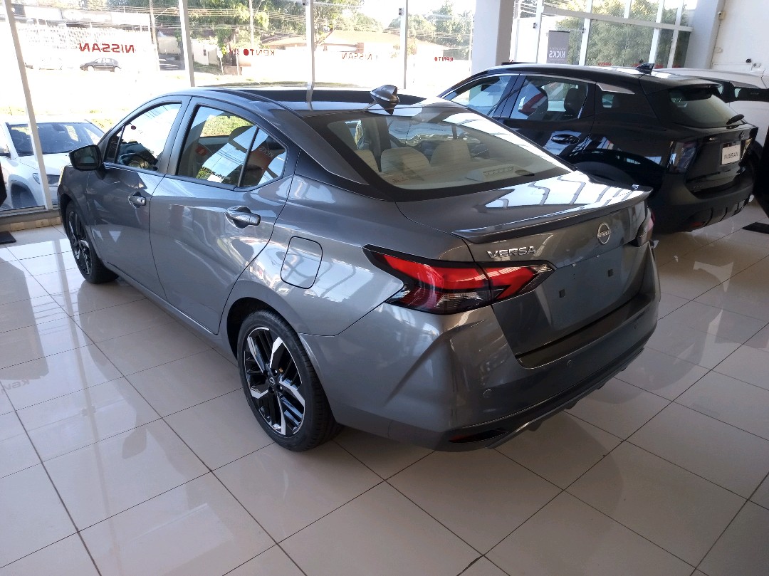 VERSA 1.6 16V FLEX EXCLUSIVE XTRONIC2