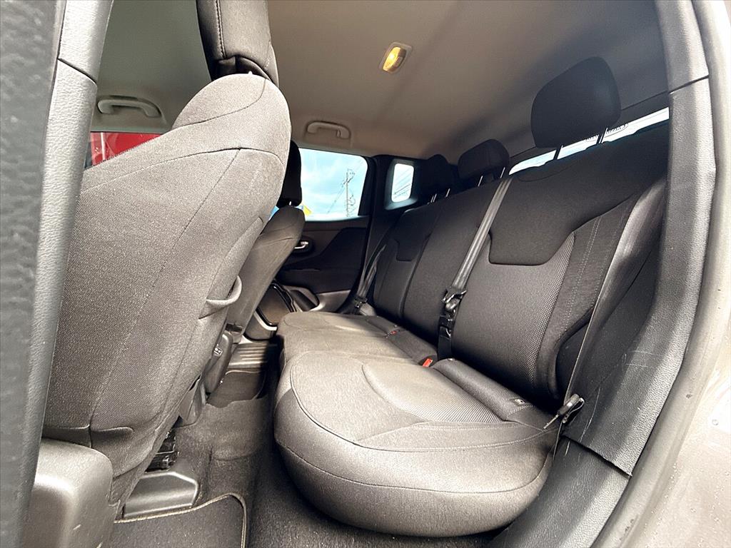 Jeep Renegade - 1.8 16V FLEX SPORT 4P AUTOMÁTICO