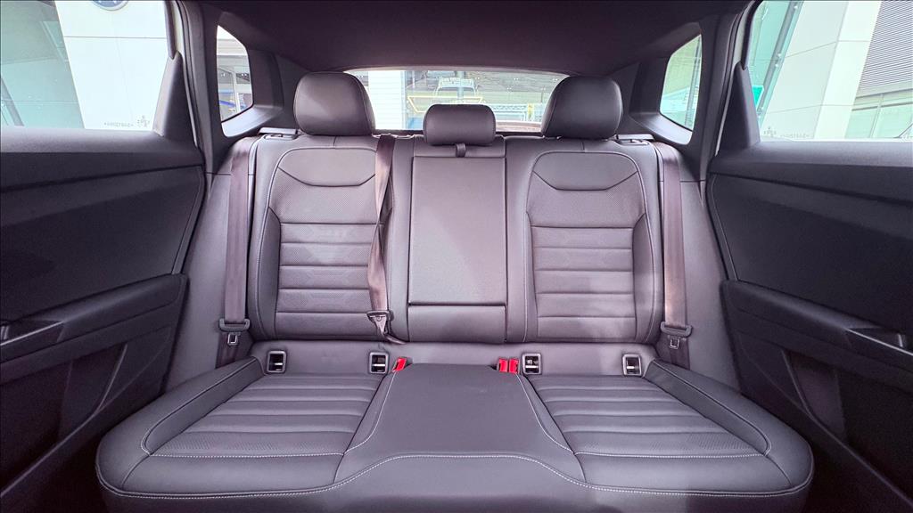 TAOS 1.4 250 TSI TOTAL FLEX HIGHLINE AUTOMÁTICO16