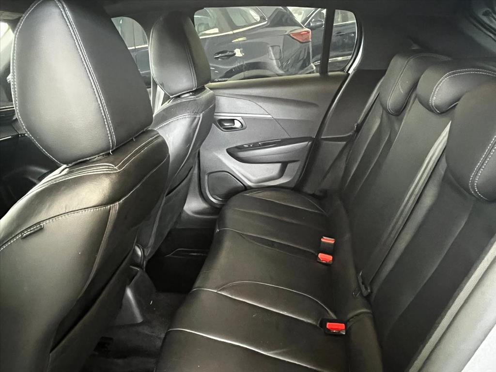 Peugeot-208-1.0 FIREFLY FLEX STYLE MANUAL