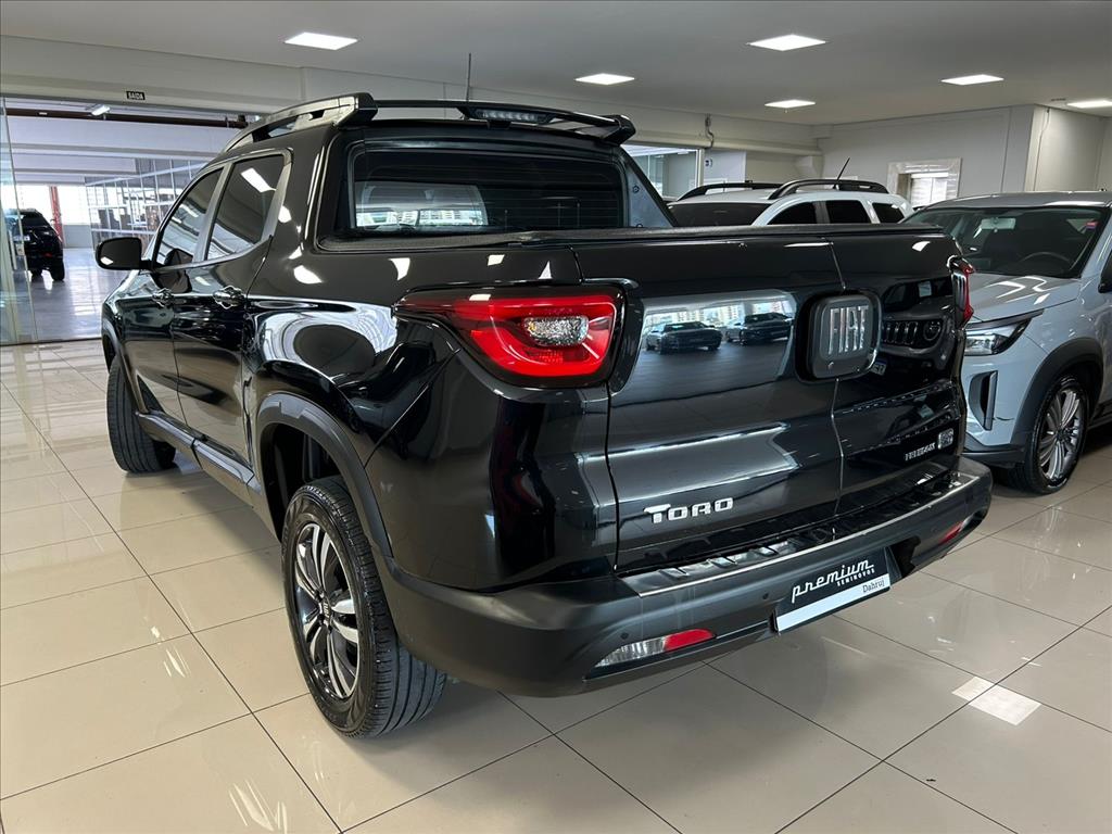 TORO 1.3 TURBO 270 FLEX FREEDOM AT66