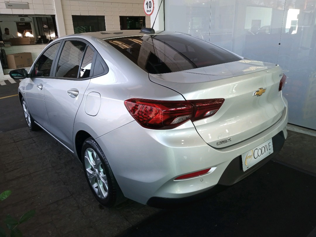 ONIX PLUS 1.0 TURBO FLEX LTZ AUTOMÁTICO4