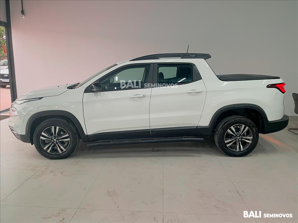 TORO 1.3 TURBO 270 FLEX FREEDOM AT64