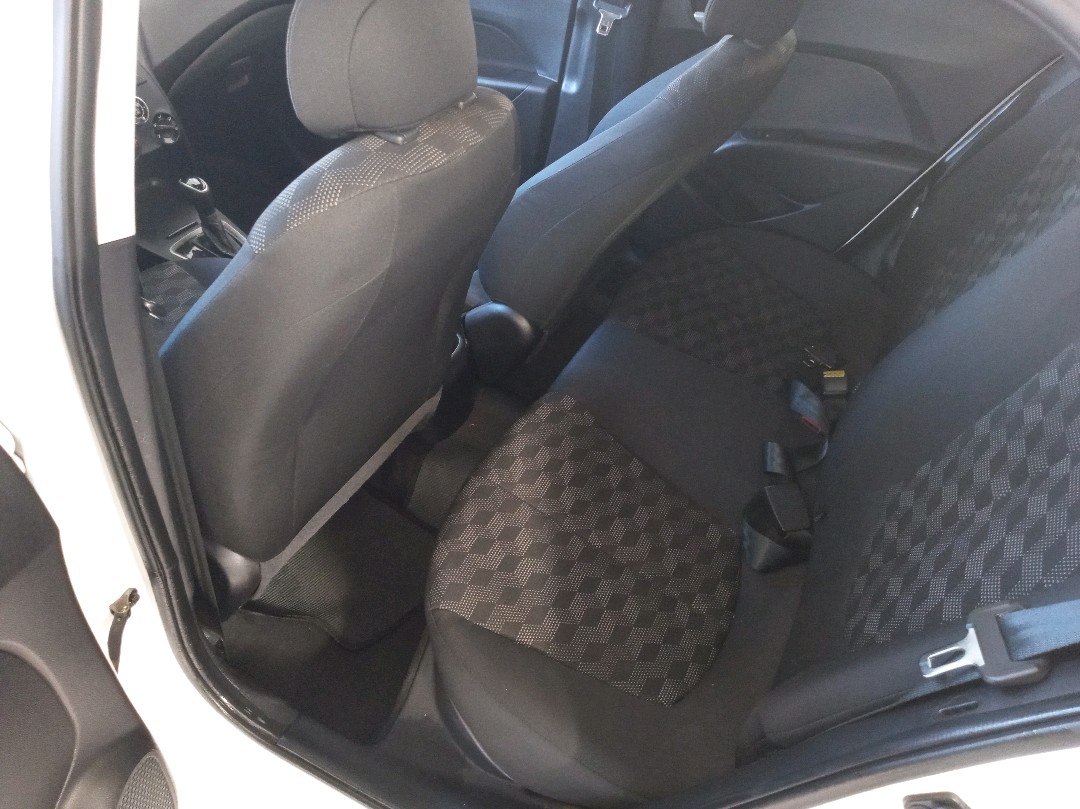 HB20 1.6 COMFORT PLUS 16V FLEX 4P AUTOMÁTICO9