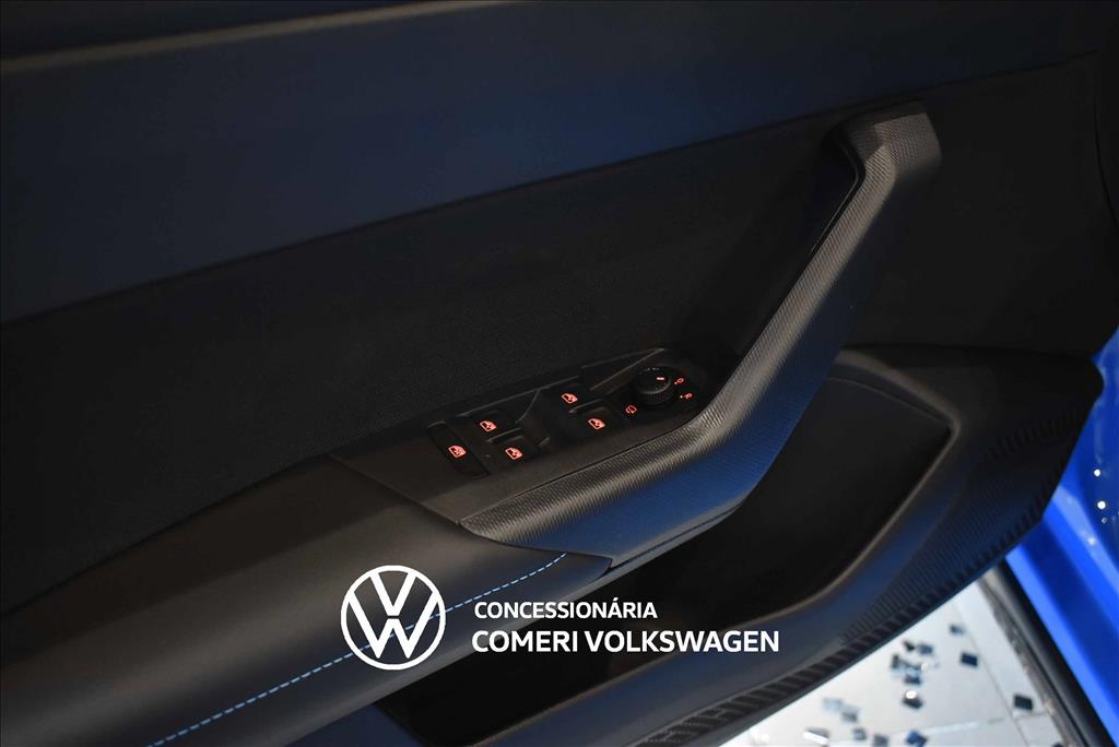 NIVUS 1.0 200 TSI TOTAL FLEX HIGHLINE AUTOMÁTICO13