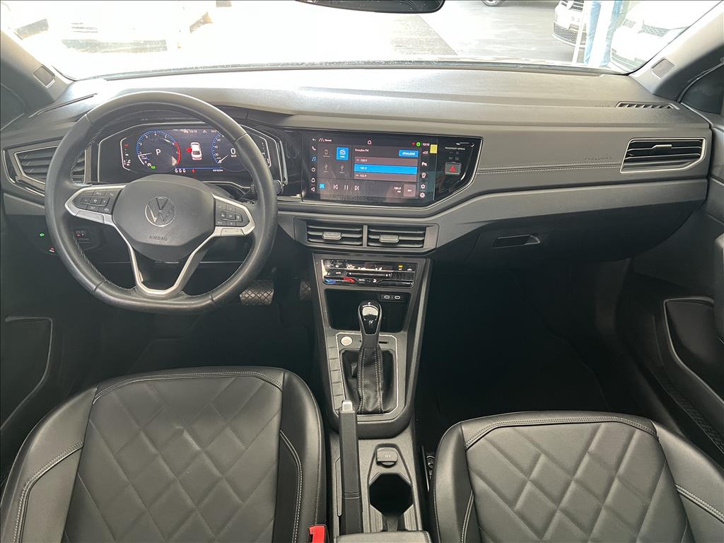 VIRTUS 1.4 250 TSI EXCLUSIVE AUTOMÁTICO11