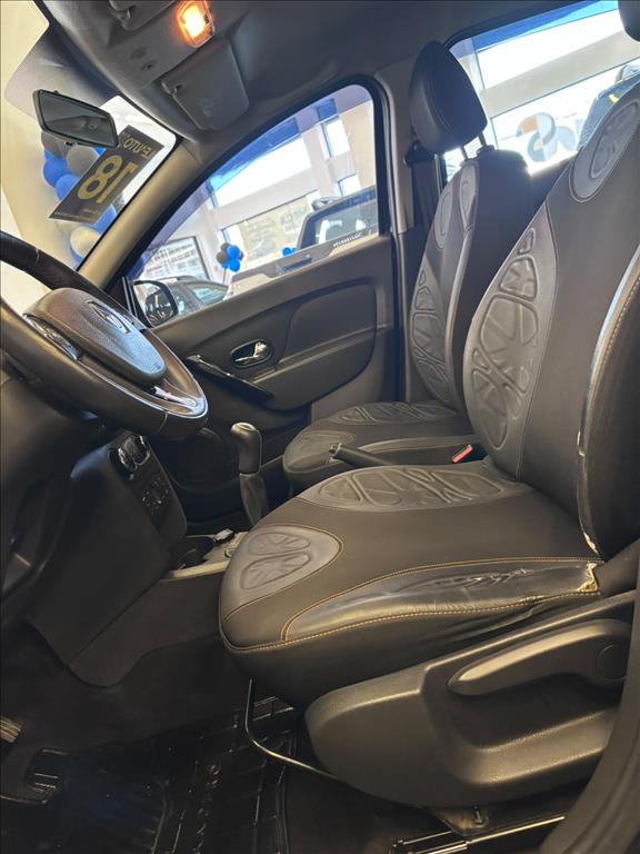 SANDERO 1.6 16V SCE FLEX STEPWAY MANUAL9