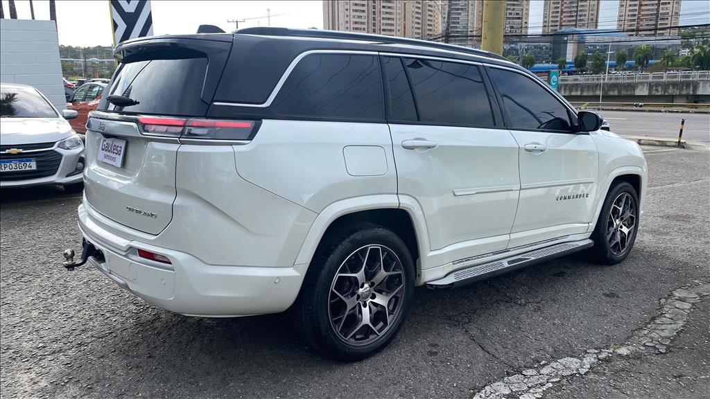 COMMANDER 1.3 T270 TURBO FLEX OVERLAND AT6 COMMANDER 1.3 T270 TURBO FLEX OVERLAND AT6