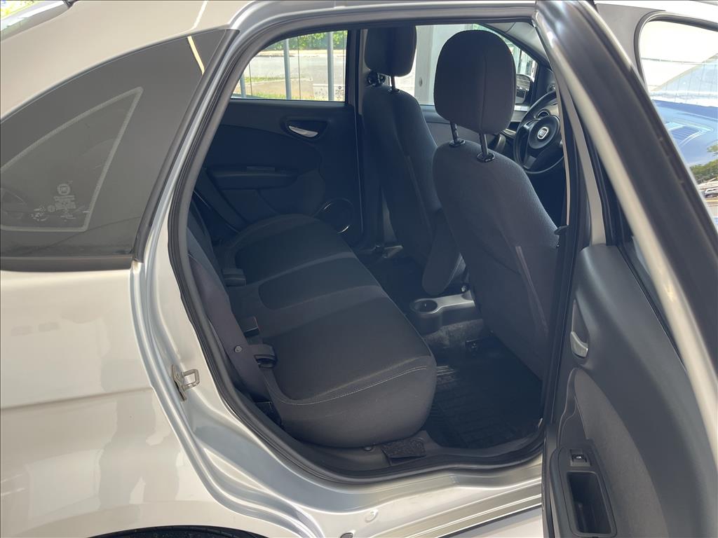 GRAND SIENA 1.6 MPI ESSENCE 16V FLEX 4P AUTOMATIZADO8