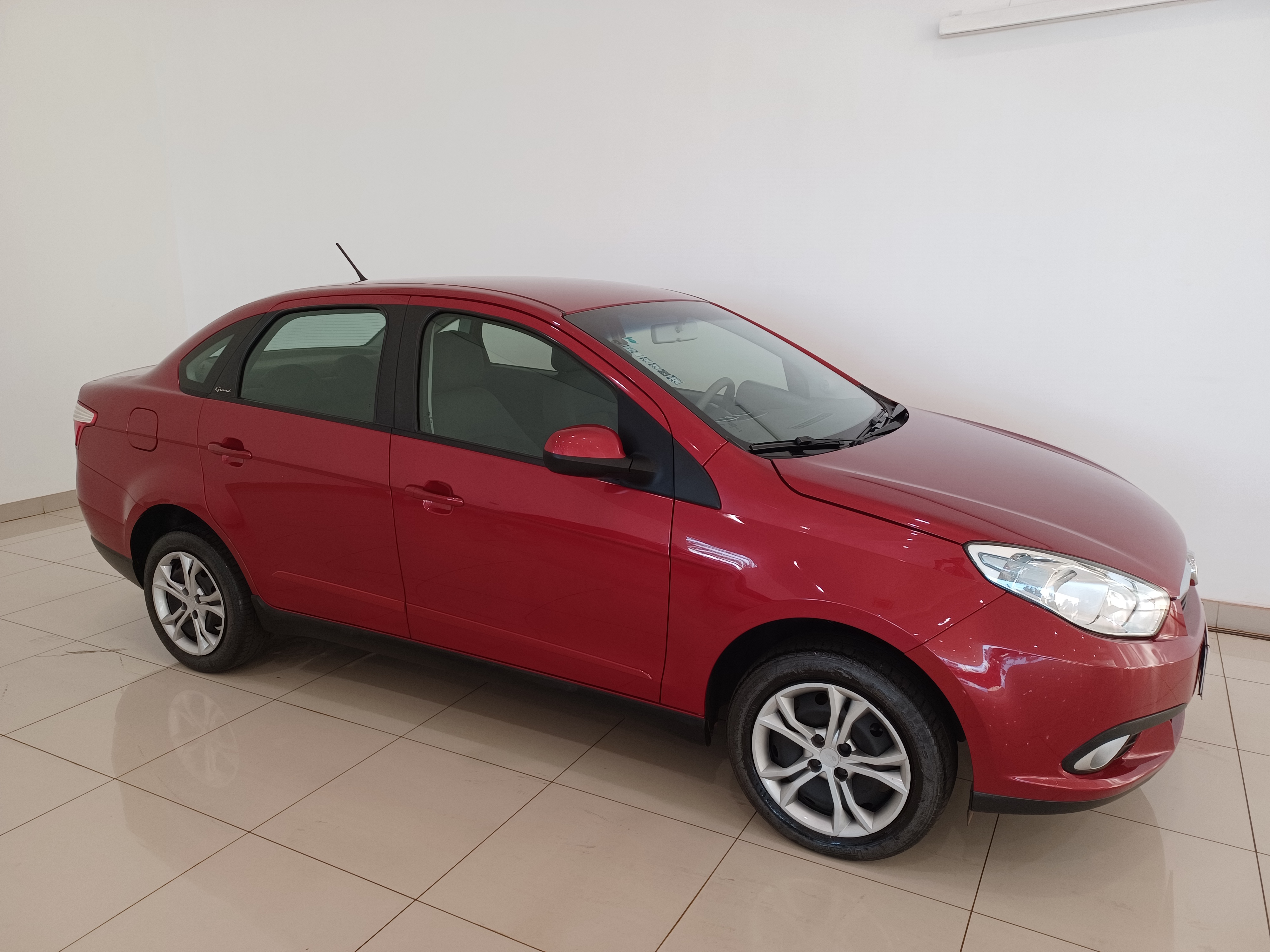 Fiat-GRAND SIENA-1.4 MPI ATTRACTIVE 8V FLEX 4P MANUAL