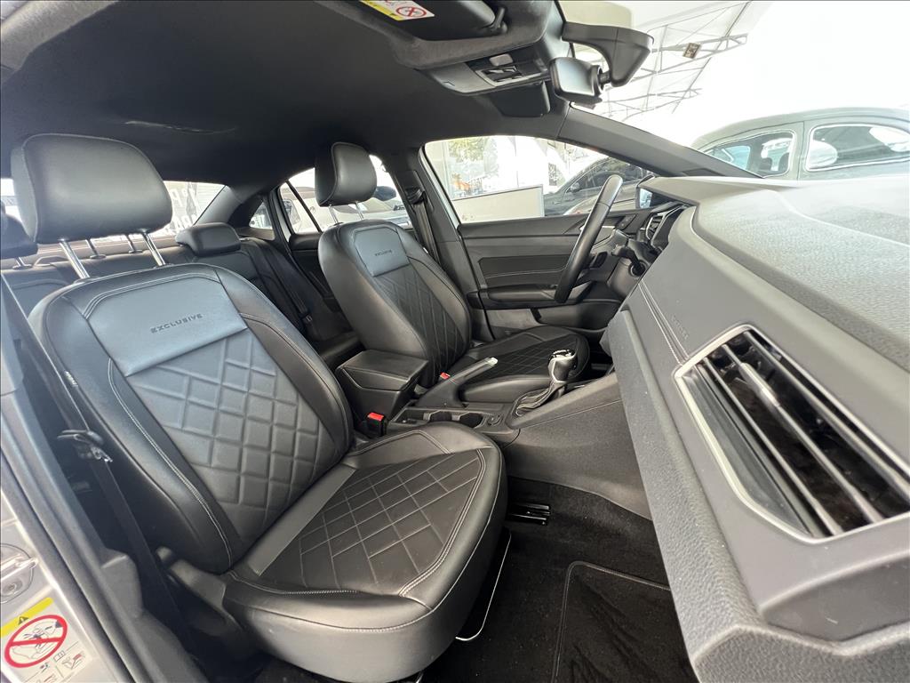 VIRTUS 1.4 250 TSI EXCLUSIVE AUTOMÁTICO18