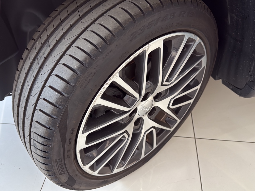 COMPASS 1.3 T270 TURBO FLEX LIMITED AT6