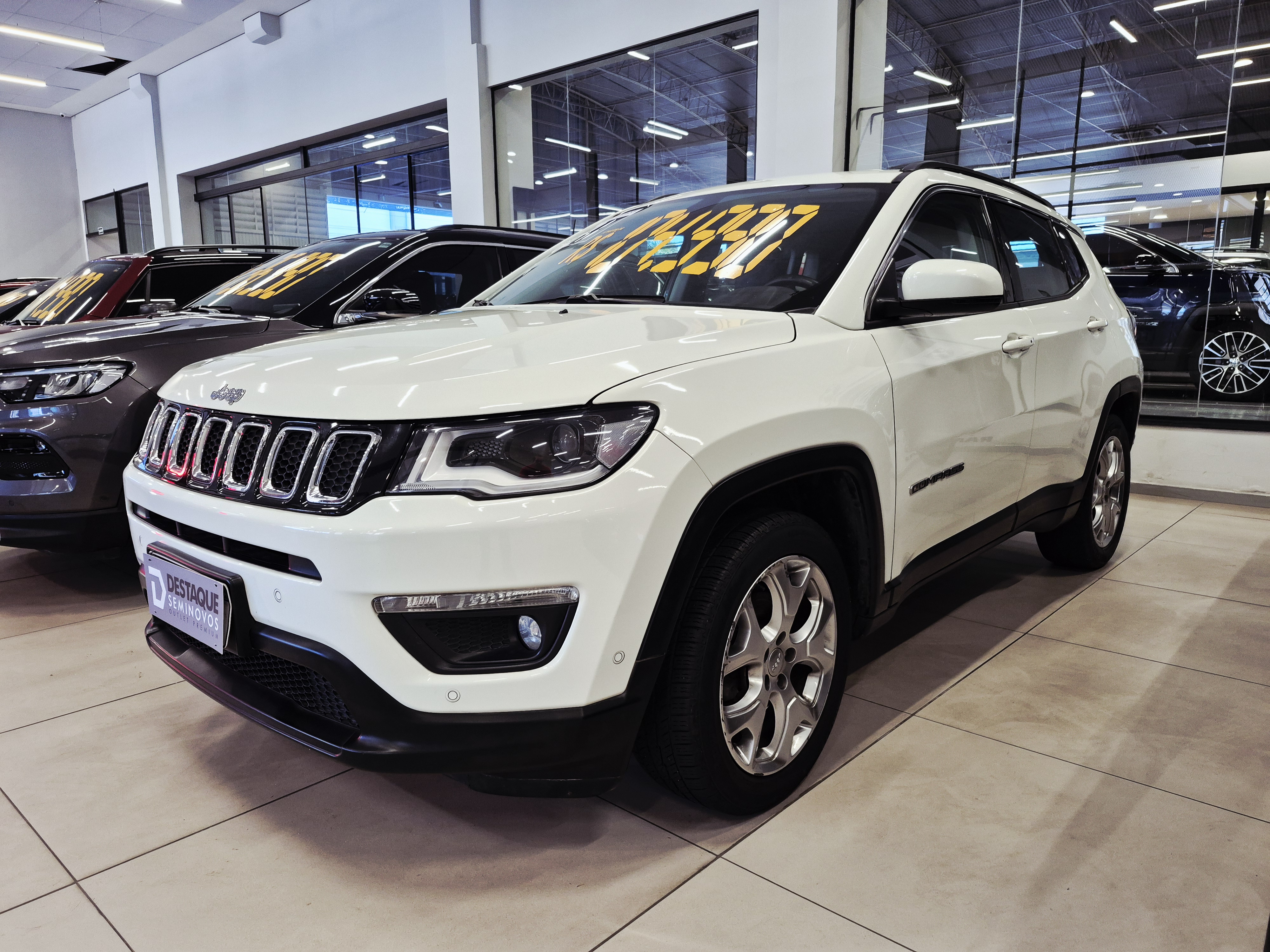 Foto ilustrativa do carro