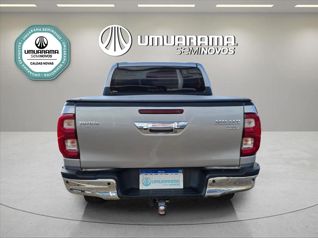 HILUX 2.8 D-4D TURBO DIESEL CD SRV 4X4 AUTOMÁTICO5
