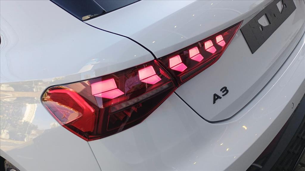 A3 2.0 40 TFSI GASOLINA SPORTBACK PERFORMANCE BLACK S-TRONIC7