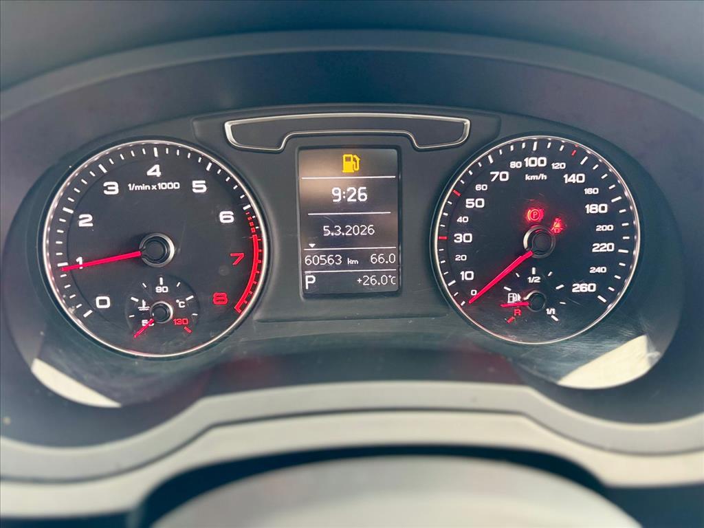 Q3 1.4 TFSI FLEX PRESTIGE S TRONIC12