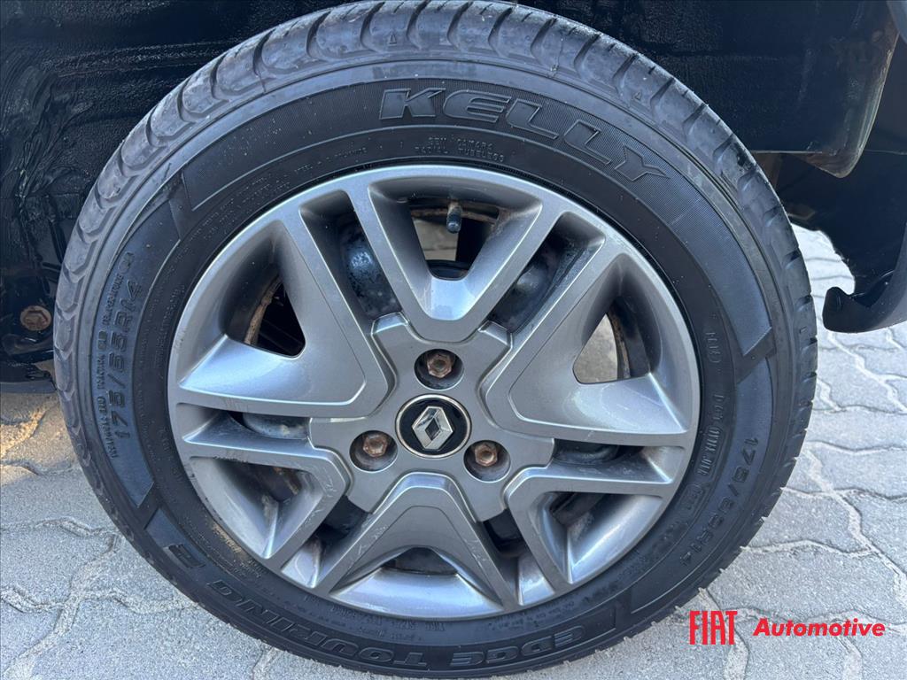 KWID 1.0 12V SCE FLEX INTENSE MANUAL17