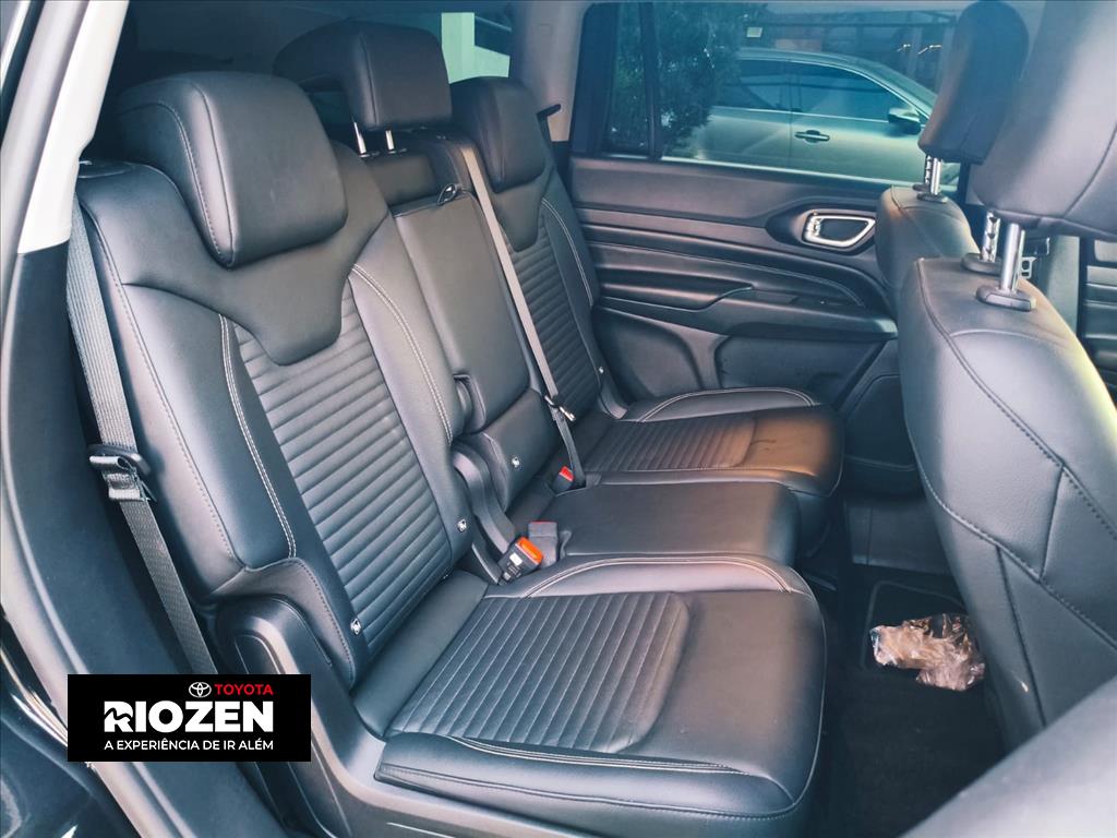 COMMANDER 1.3 T270 TURBO FLEX LONGITUDE AT65