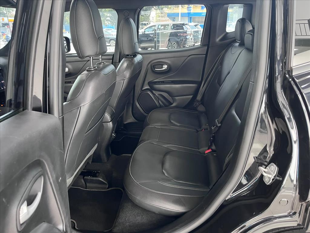 Jeep-RENEGADE-1.3 T270 TURBO FLEX S 4X4 AT9