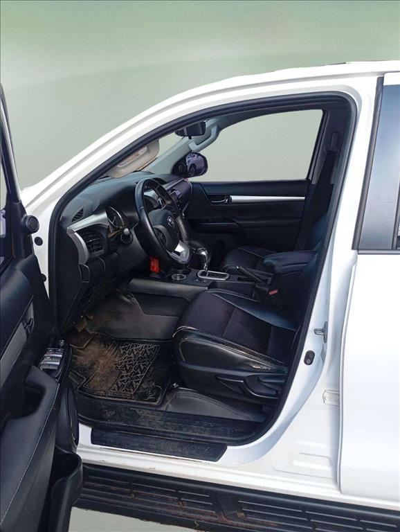 HILUX 2.7 VVT-i FLEX CD SR 4X2 AUTOMÁTICO8