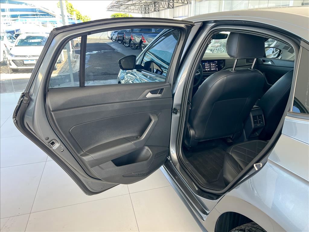 VIRTUS 1.4 250 TSI EXCLUSIVE AUTOMÁTICO16