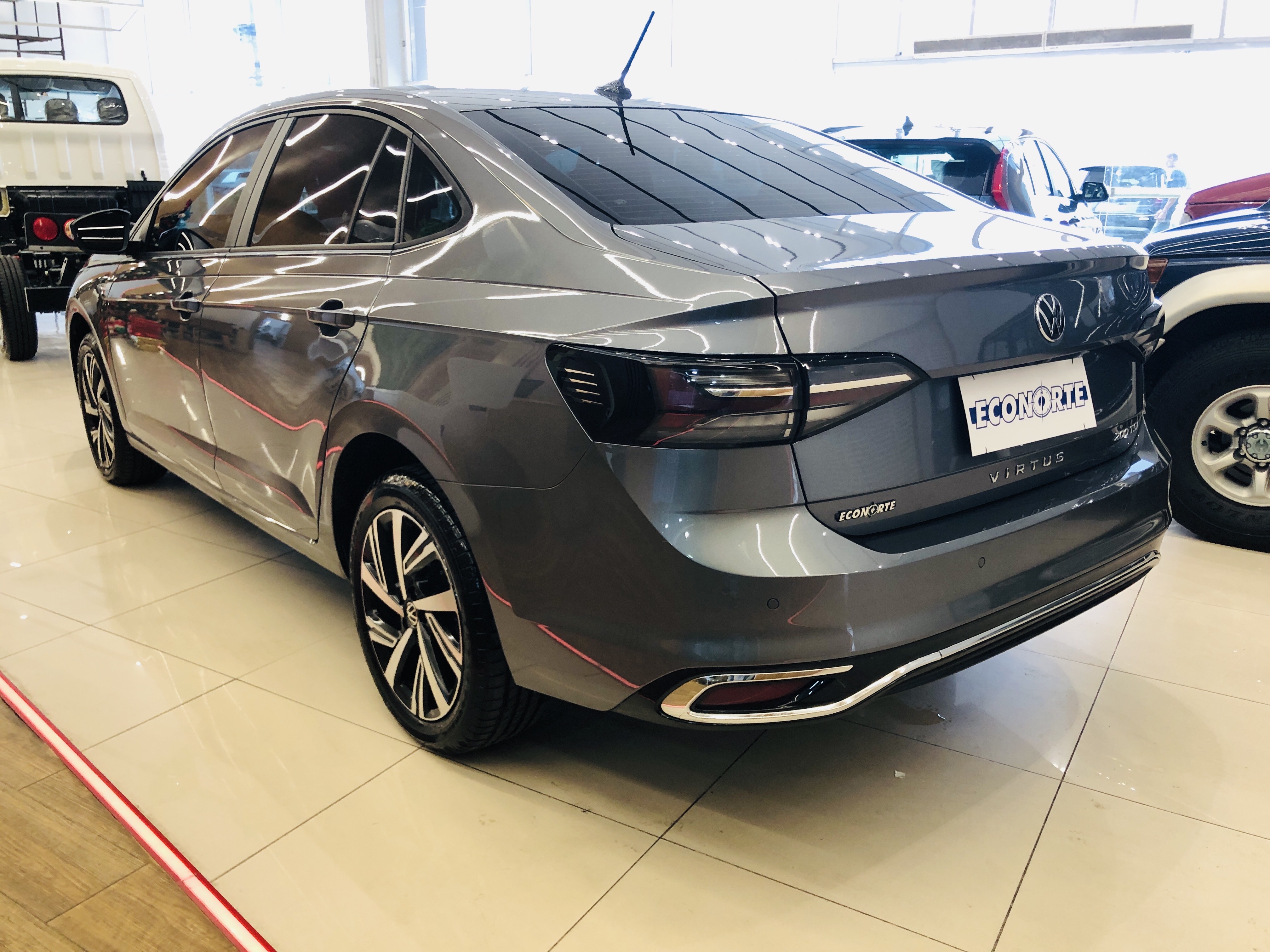 VIRTUS 1.0 200 TSI HIGHLINE AUTOMÁTICO5